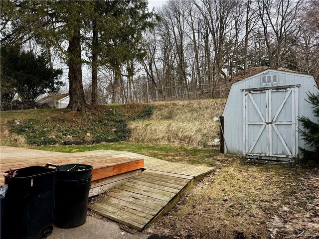 130 Woodlawn Avenue, Auburn, NY 13021