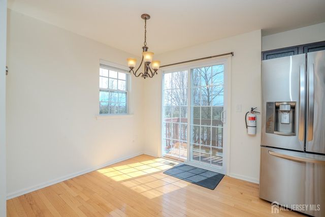 10 Alerica Lane, Franklin, NJ 08873