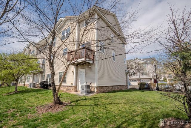 10 Alerica Lane, Franklin, NJ 08873