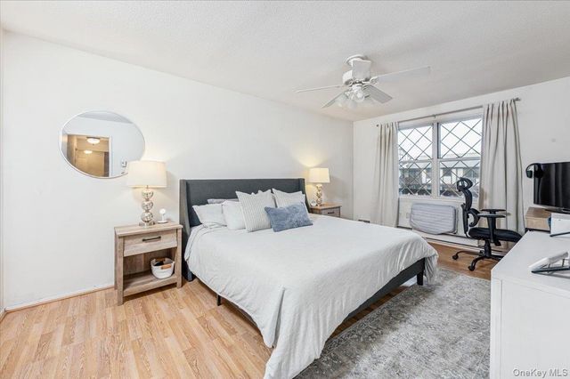 570 Sierra Vista Lane 570, Valley Cottage, NY 10989