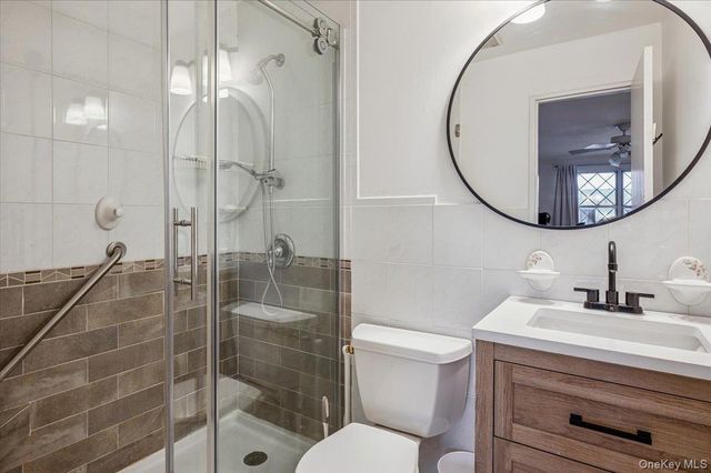 570 Sierra Vista Lane 570, Valley Cottage, NY 10989