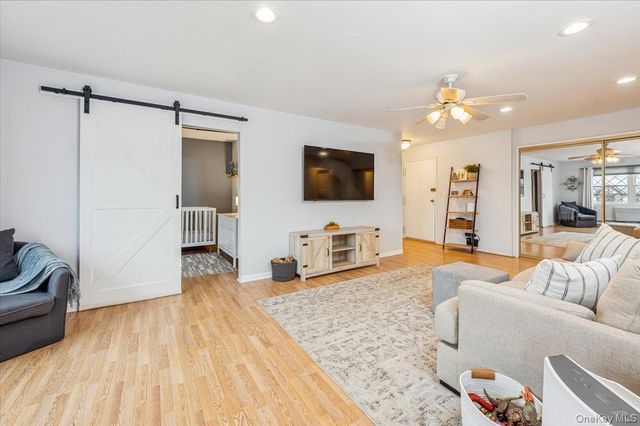 570 Sierra Vista Lane 570, Valley Cottage, NY 10989