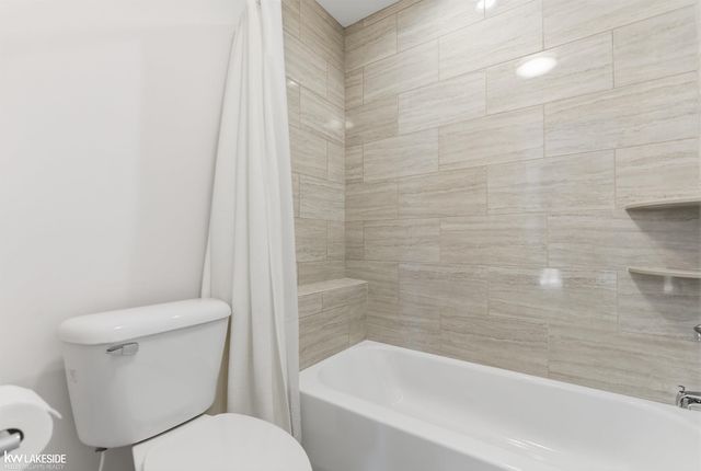 17206 Crittenden Drive, Macomb, MI 48044