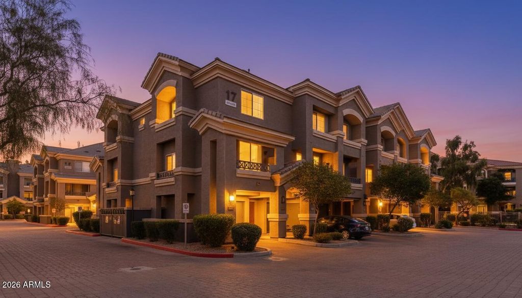 4465 E PARADISE VILLAGE Parkway S 1201, Phoenix, AZ 85032