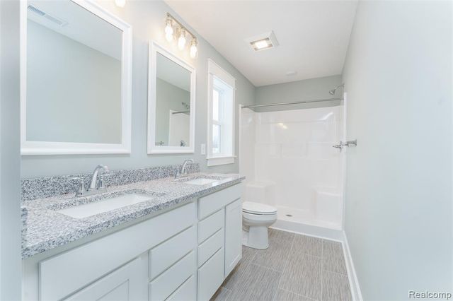 539 Wildwood Drive, Owosso, MI 48867