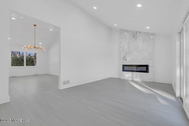 1 Robin Drive, Oakhurst, NJ 07755