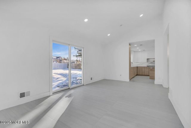 1 Robin Drive, Oakhurst, NJ 07755