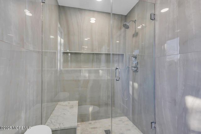 1 Robin Drive, Oakhurst, NJ 07755