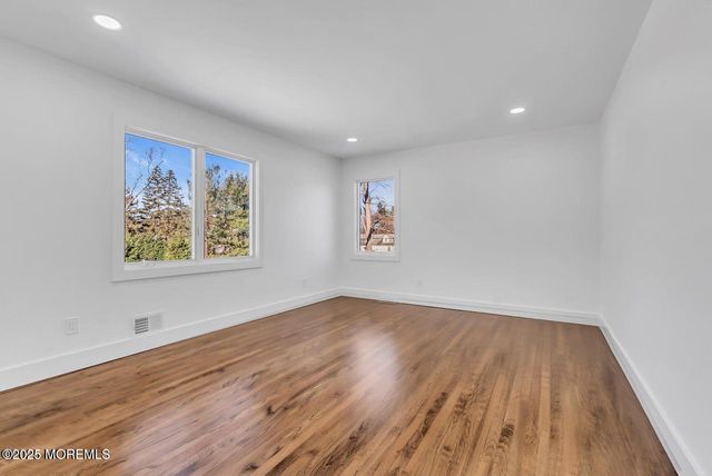 1 Robin Drive, Oakhurst, NJ 07755