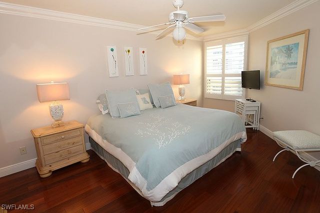 4251 Gulf Shore BLVD N 16D, Naples, FL 34103