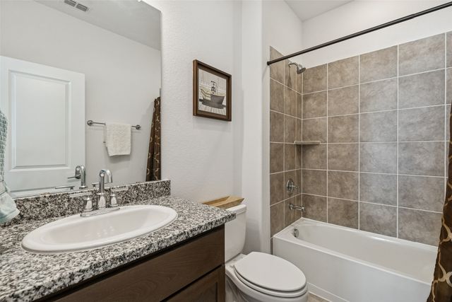 1417 Eagle Feather Way, Fort Worth, TX 76052