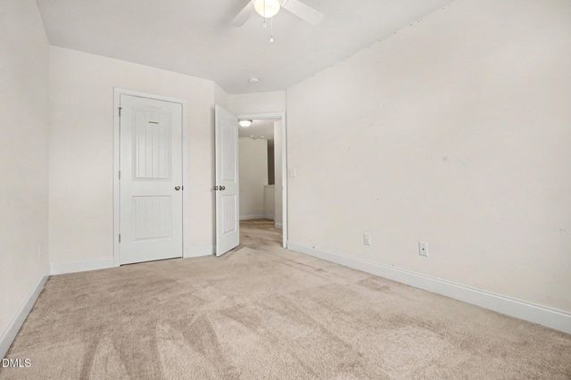270 E Porthaven Way, Clayton, NC 27527