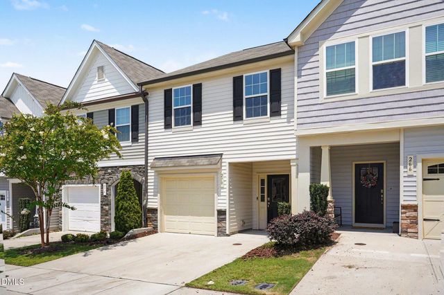 270 E Porthaven Way, Clayton, NC 27527