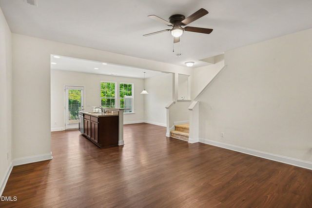 270 E Porthaven Way, Clayton, NC 27527