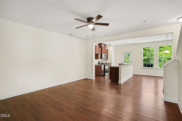 270 E Porthaven Way, Clayton, NC 27527