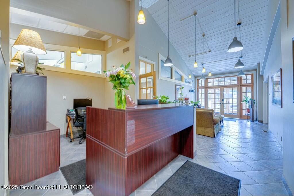 175 S KING Street, Jackson, WY 83001 photo 8