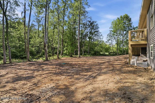 2114 Sportsman Lake Rd, Elizabethtown, KY 42701