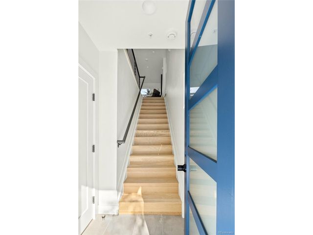 1680 Tabor St, Lakewood, CO 80215