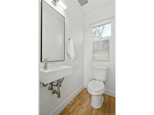 1680 Tabor St, Lakewood, CO 80215