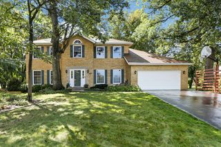 764 Leslie Lane, Frankfort, IL 60423