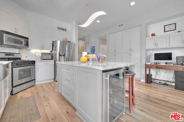 13020 Pacific 303, Playa Vista, CA 90094