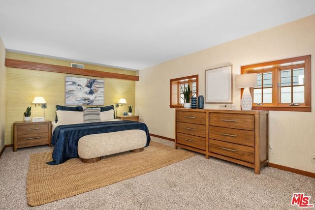 2200 N Poinsettia Avenue, Manhattan Beach, CA 90266