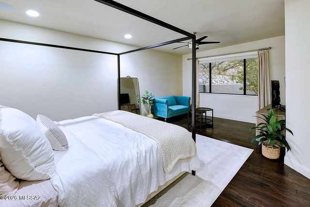 6261 E Calle De Mirar, Tucson, AZ 85750