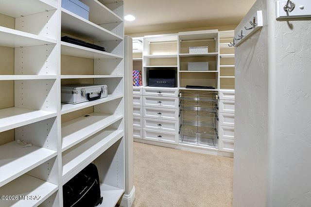 6261 E Calle De Mirar, Tucson, AZ 85750