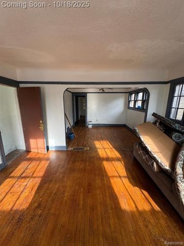 8088 Wisconsin Street, Detroit, MI 48204