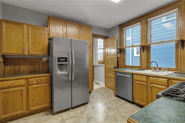 107 Crescent Avenue, Buffalo, NY 14214