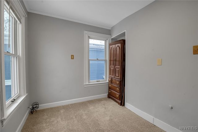 107 Crescent Avenue, Buffalo, NY 14214