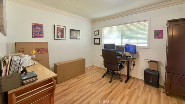 1011 Shadow, San Fernando, CA 91340