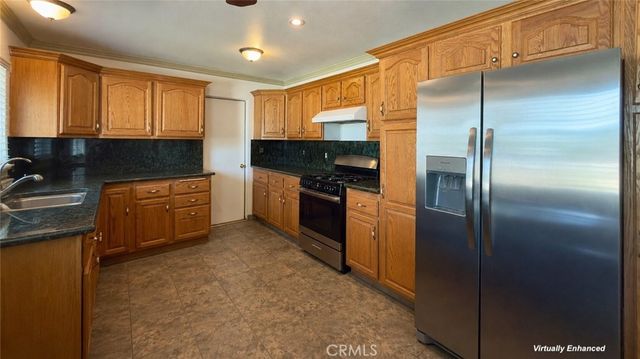 1011 Shadow, San Fernando, CA 91340