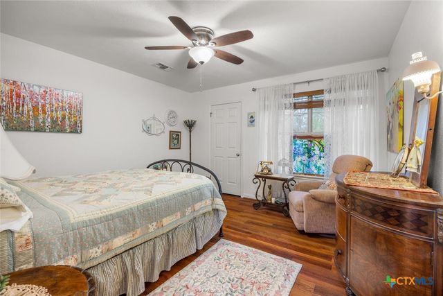 15 Palmer Lane, Wimberley, TX 78676