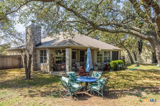 15 Palmer Lane, Wimberley, TX 78676