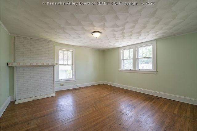 805 6th Street, Charleston, WV 25302