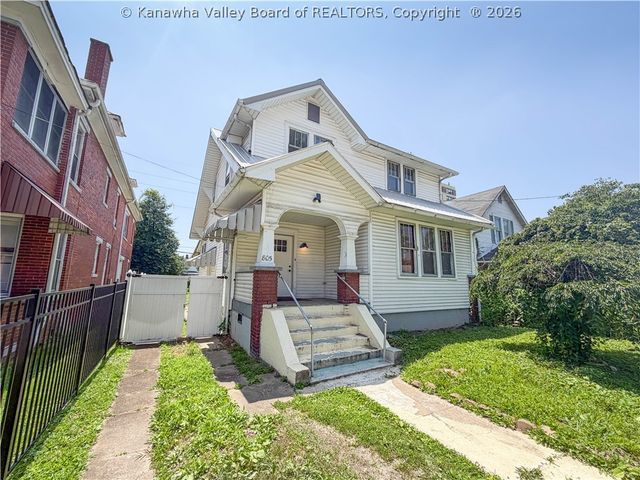 805 6th Street, Charleston, WV 25302