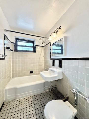 57-10 Junction Boulevard 1E, Elmhurst, NY 11373
