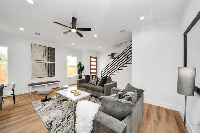 3535 & 3537 Amos Street, Houston, TX 77021