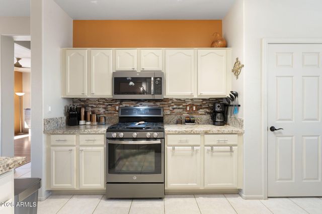 16226 W TAMARACK Lane, Surprise, AZ 85374
