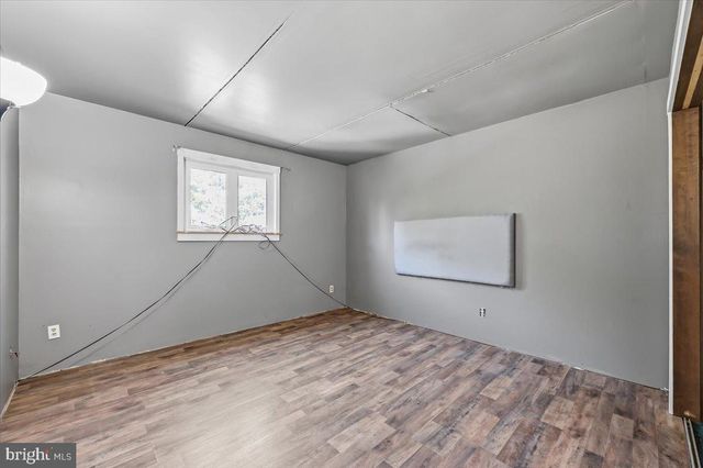 2230 N LEHIGH AVE, Whitehall, PA 18052