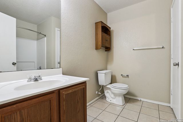 11343 Saratoga Coach, San Antonio, TX 78254