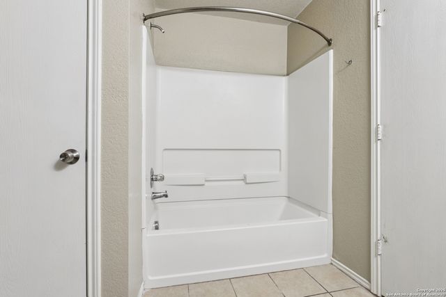 11343 Saratoga Coach, San Antonio, TX 78254