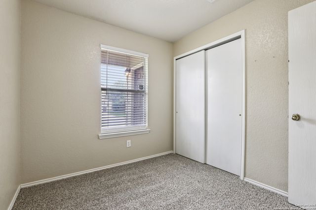 11343 Saratoga Coach, San Antonio, TX 78254