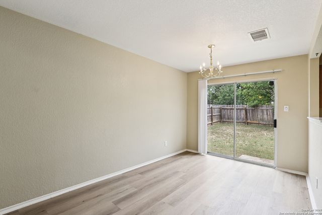 11343 Saratoga Coach, San Antonio, TX 78254