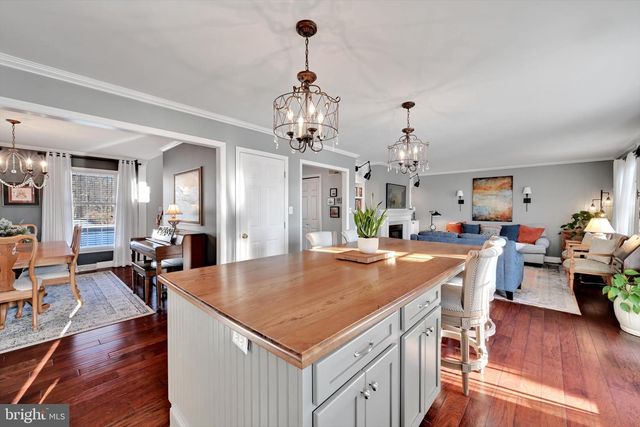 57 BROOKFIELD DR, Elizabethtown, PA 17022