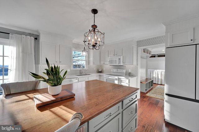 57 BROOKFIELD DR, Elizabethtown, PA 17022