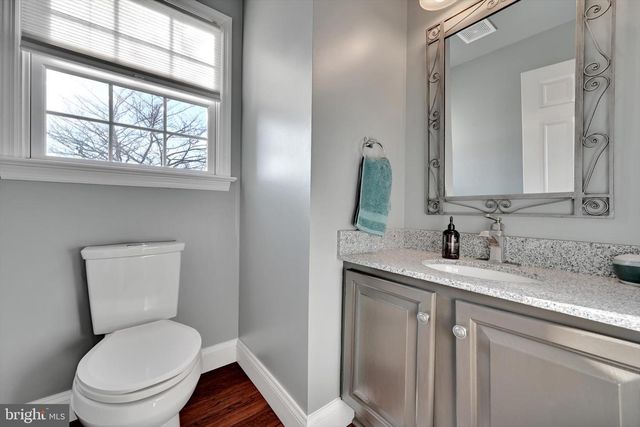 57 BROOKFIELD DR, Elizabethtown, PA 17022