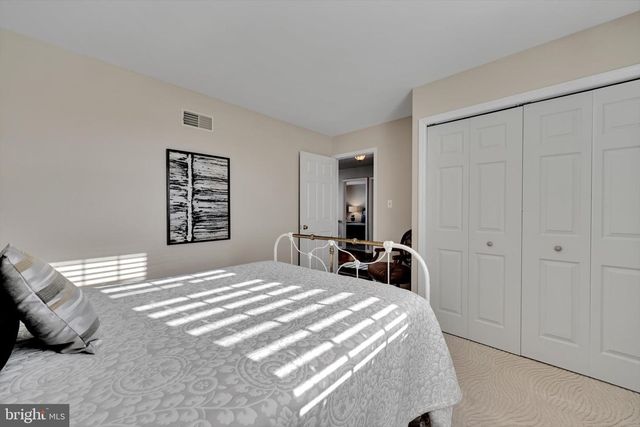 57 BROOKFIELD DR, Elizabethtown, PA 17022