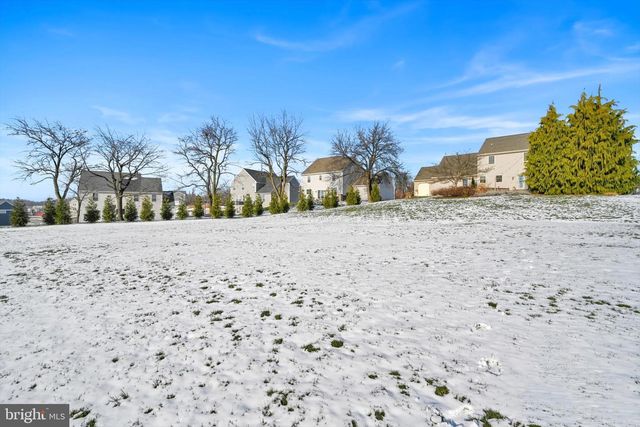 57 BROOKFIELD DR, Elizabethtown, PA 17022